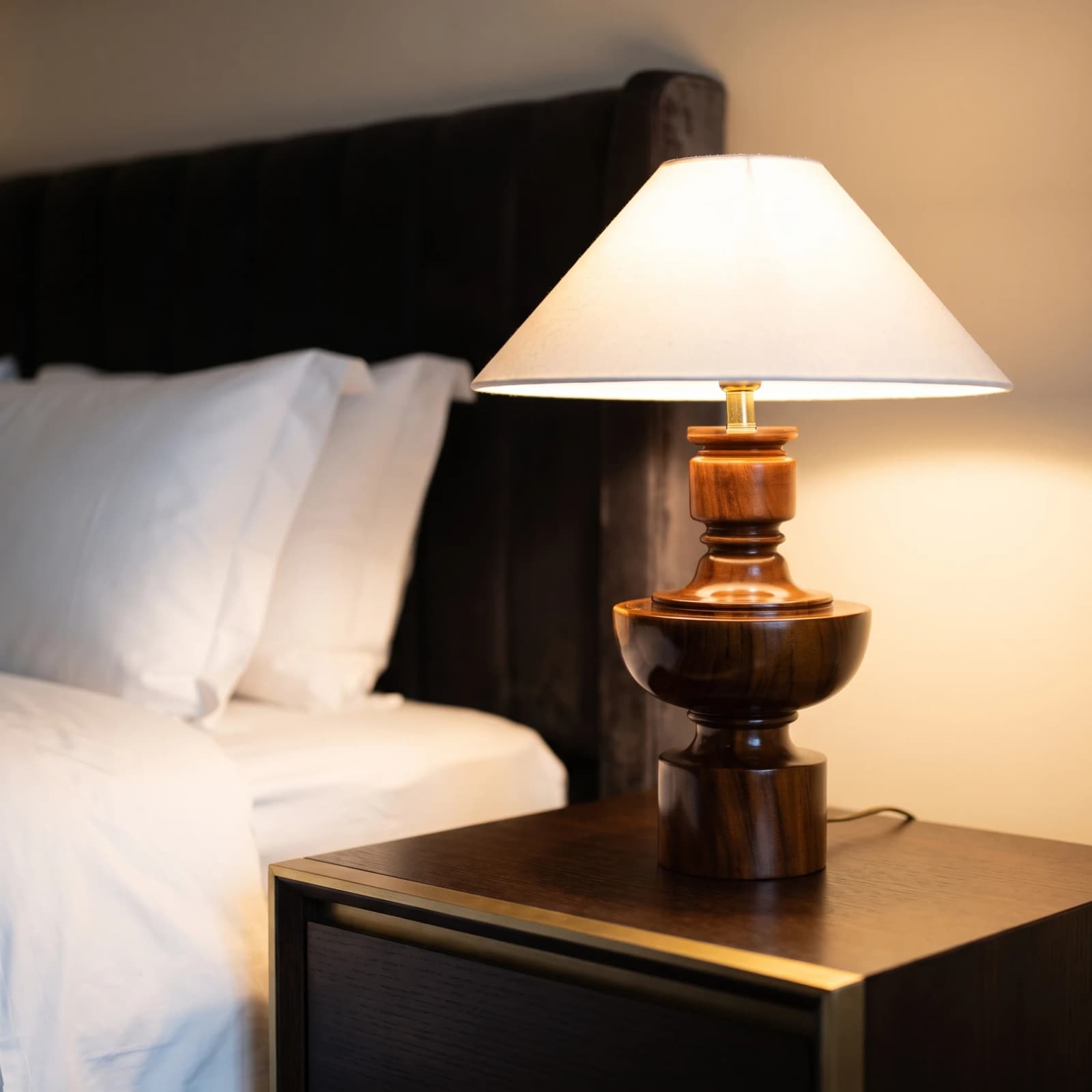 Red Rock Wooden Table Lamp 5